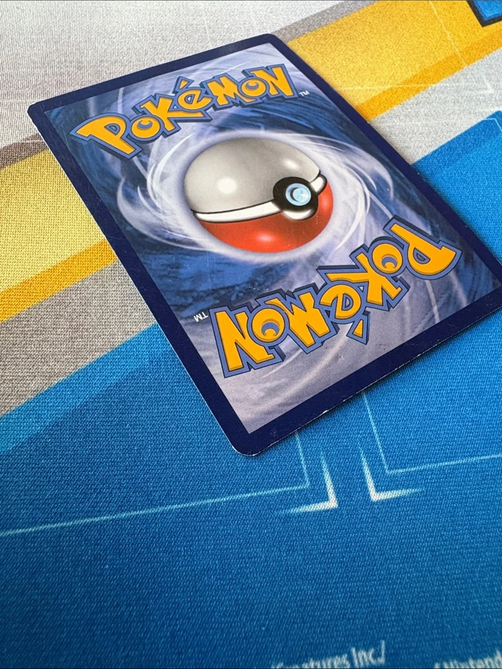 Pokémon Shining Lugia SM82 Shining Legends Promo Holo Basic Card MP